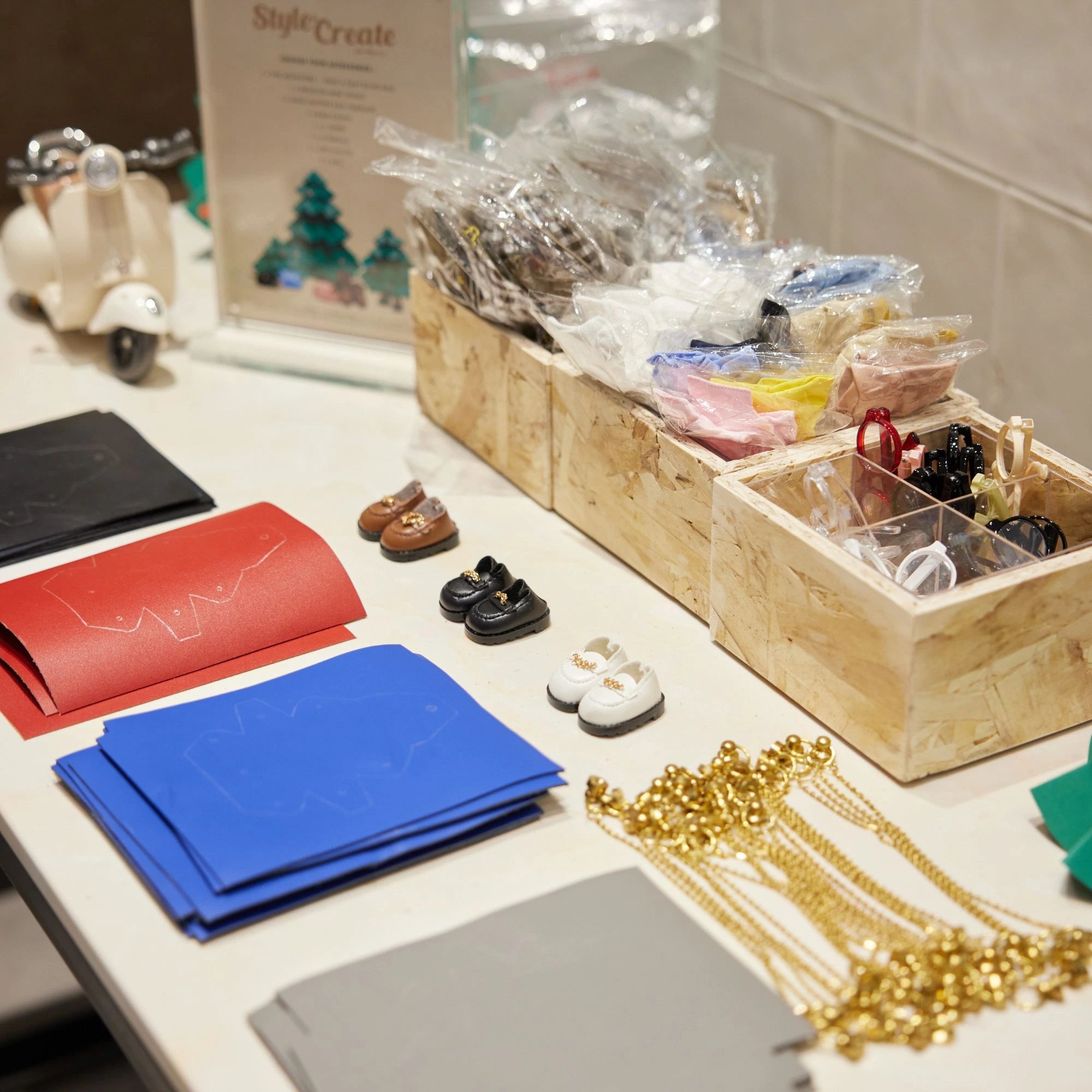 Style & Create – Christmas Customisation Workshop