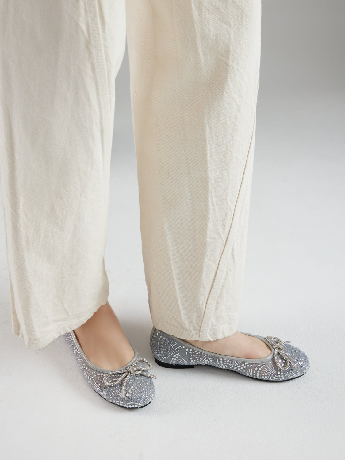 PAZZION, Celeska Crystal Bow Flats, Grey