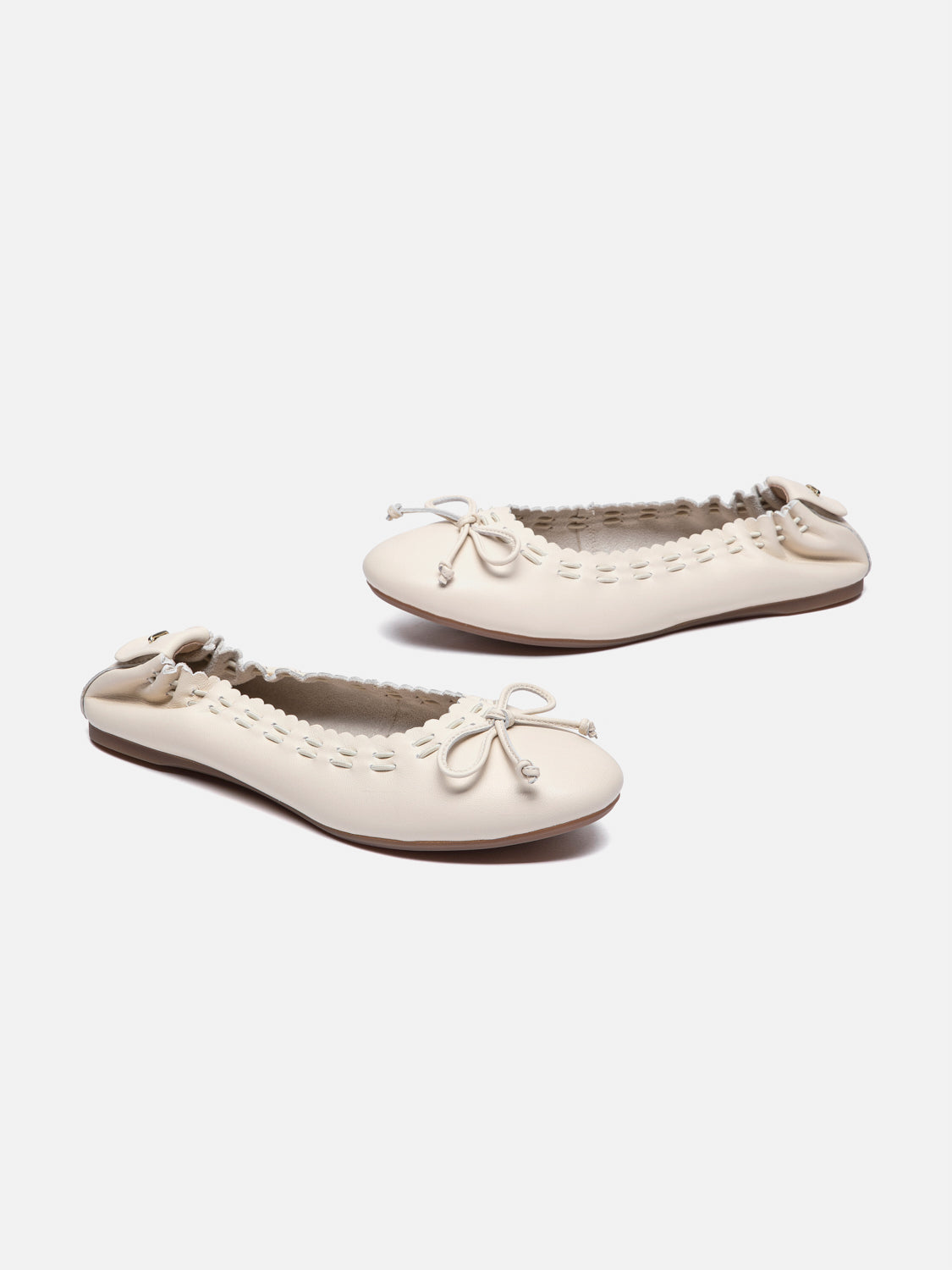 PAZZION, Kyraline Bow-Tied Leather Flats, Beige