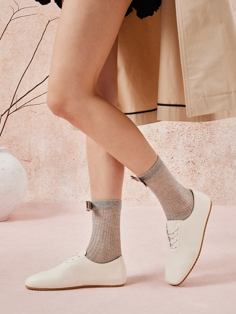 PAZZION, Arden Classic Lace-Up Flats, White