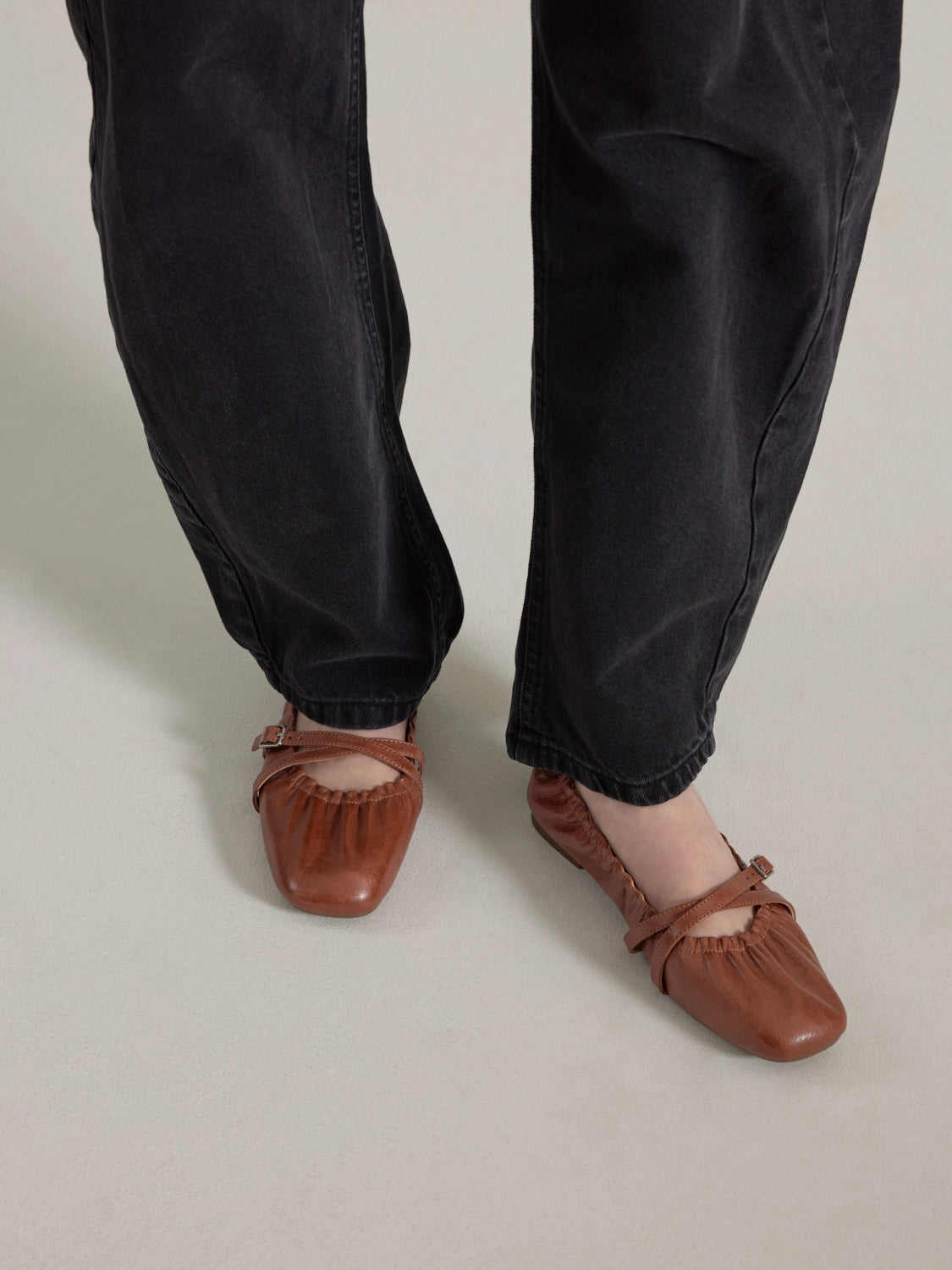 PAZZION, Bonnie Ruched Leather Flats, Brown