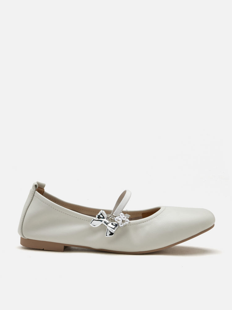 PAZZION, Cheryl Charm Mary Janes, White