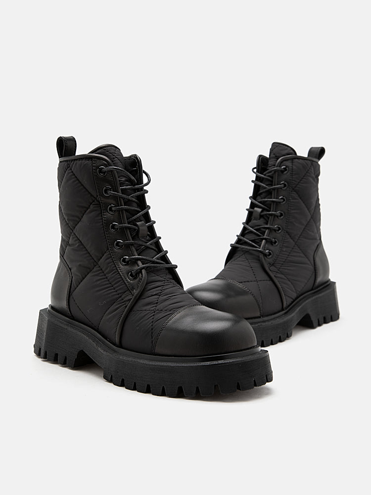 White combat 2025 boots black laces