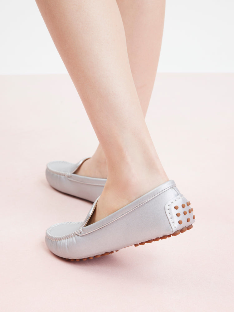 PAZZION, Elara Metallic Moccasins, Silver