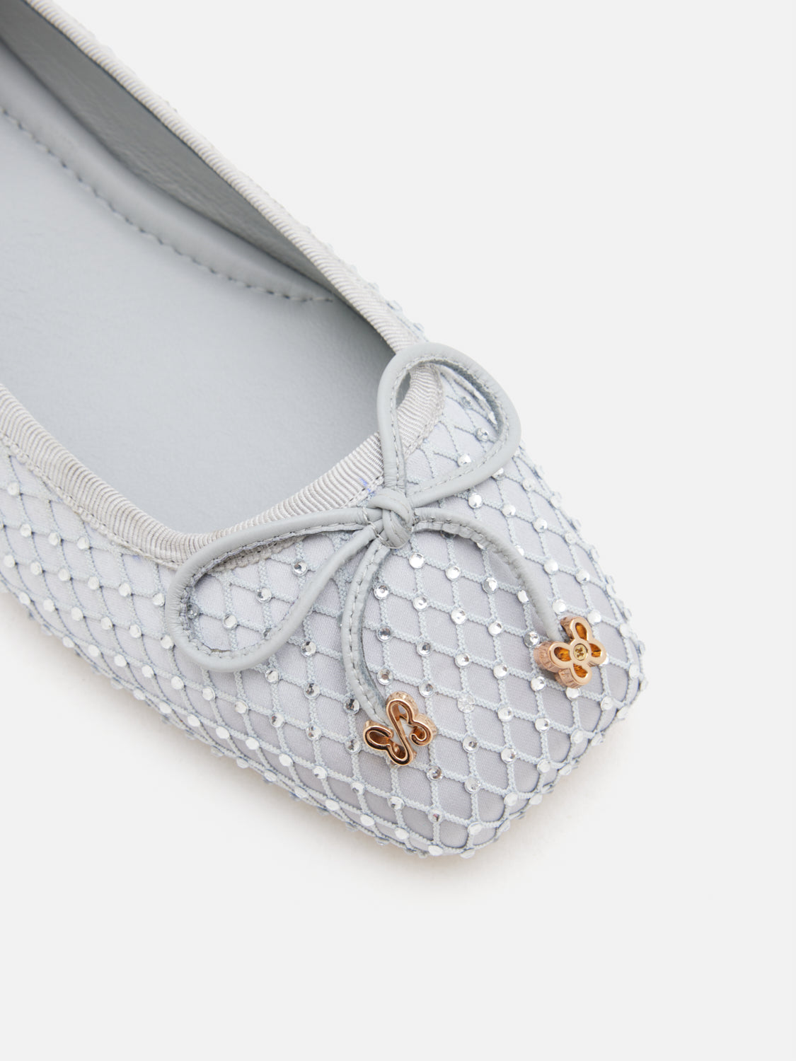 PAZZION, Tory Crystal Grid Bow Flats, Grey