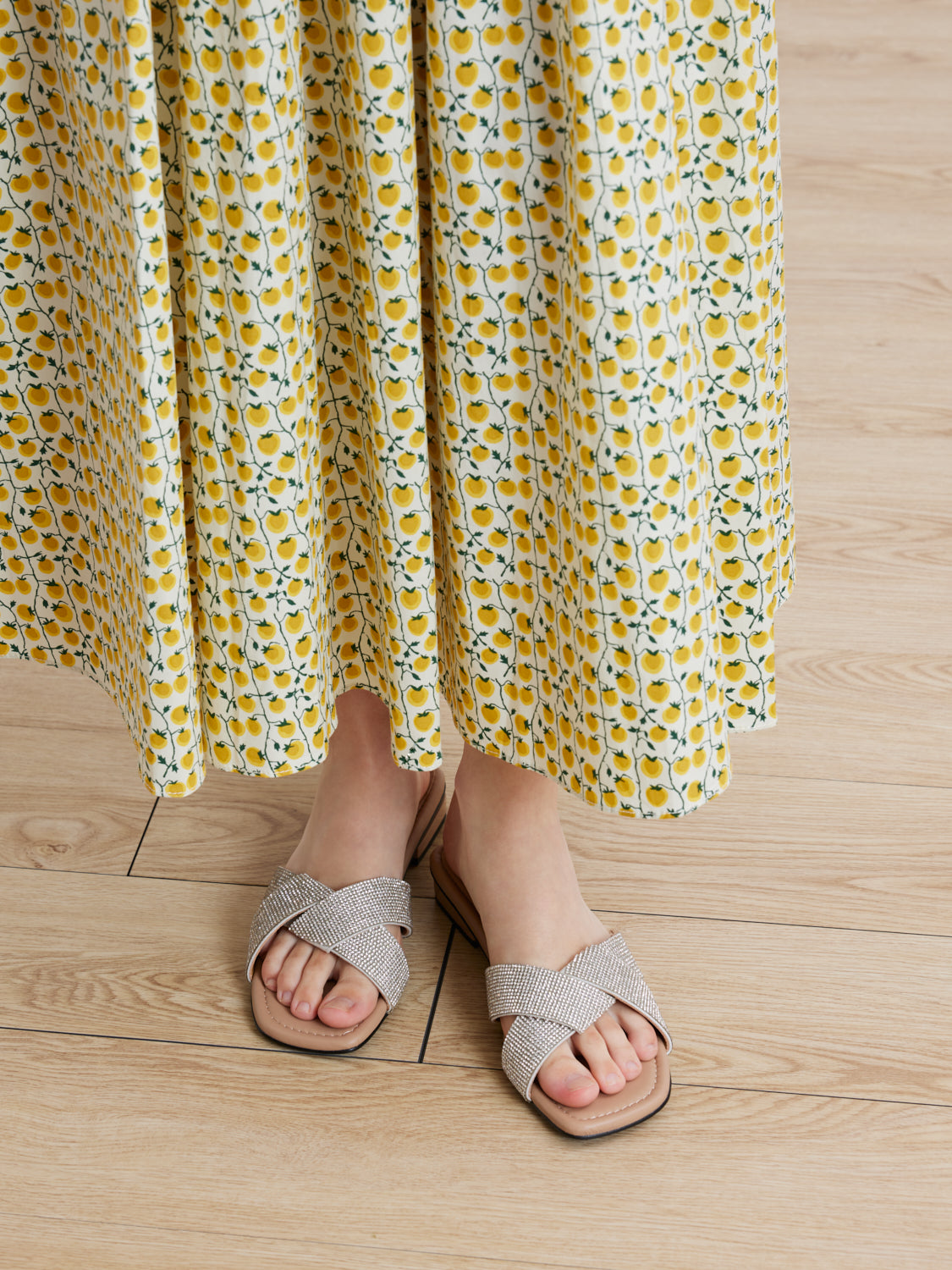 PAZZION, Xaviera Crystal Twist Slides, Silver